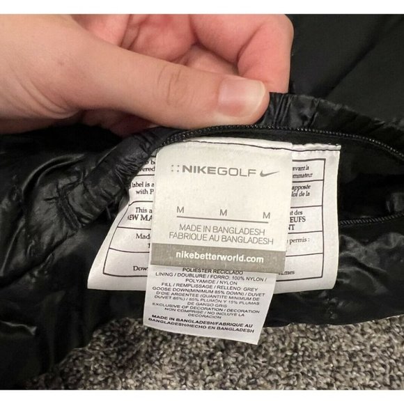 ladies Nike reversible nike golf puffy vest medium black and white - Picture 3 of 4